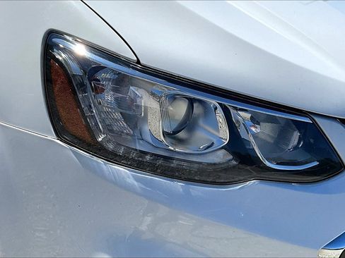 Used 2020 Chevrolet Sonic LT image 26