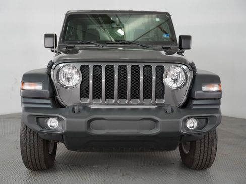 Used 2021 Jeep Wrangler Sport AWD/4WD image 2