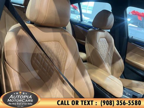 Used 2021 BMW 530i xDrive w/ Convenience Package image 13