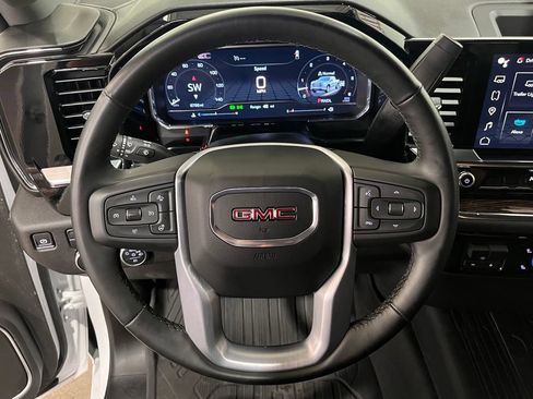 Used 2025 GMC Sierra 1500 Elevation AWD/4WD image 21
