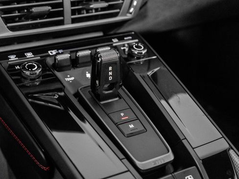 Used 2025 Porsche 911 Carrera 4 GTS image 36