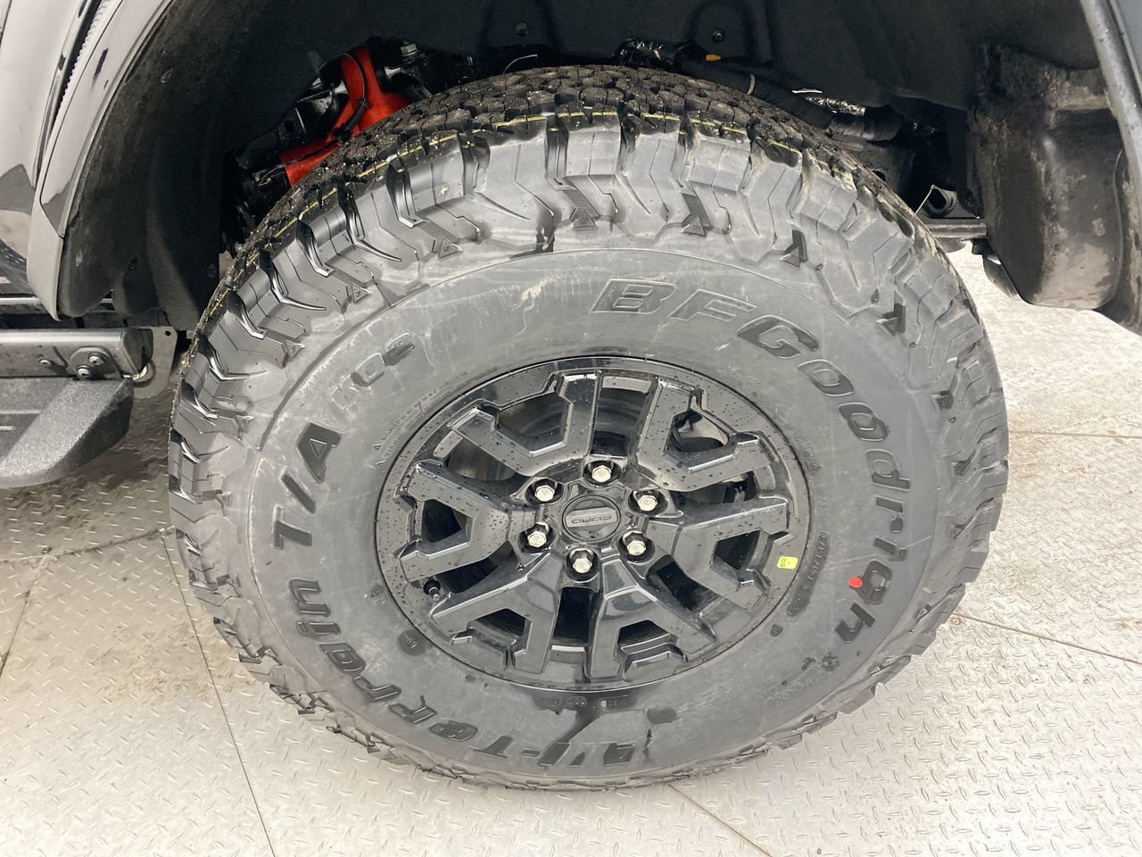 New 2026 Ford Bronco Raptor AWD/4WD image 10