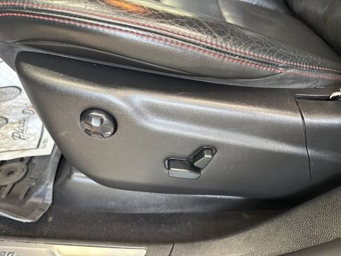 Used 2019 Jeep Grand Cherokee Trailhawk w/ Trailhawk Luxury Group image 19