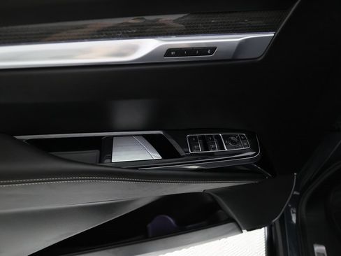 Used 2025 Cadillac Escalade V image 20