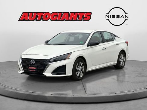 Used 2025 Nissan Altima 2.5 S image 6