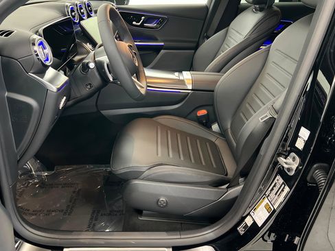 New 2026 Mercedes-Benz GLC 300 GLC 300 image 17