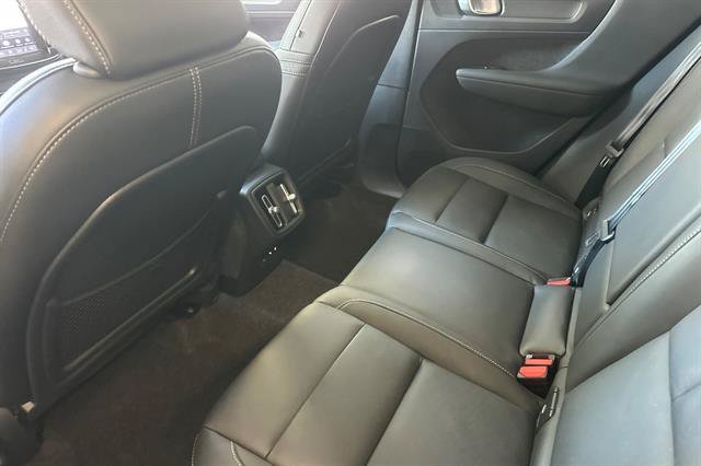 Certified 2026 Volvo XC40 B5 Plus AWD/4WD image 12