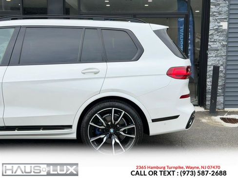 Used 2021 BMW X7 xDrive40i w/ M Sport Package AWD/4WD image 37