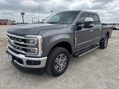 Used 2025 Ford F250 Lariat w/ Chrome Package