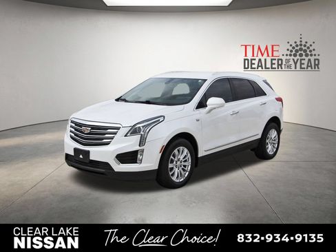 Used 2017 Cadillac XT5 FWD image 3