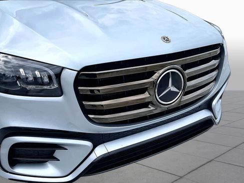 Used 2026 Mercedes-Benz GLS 450 4MATIC image 30