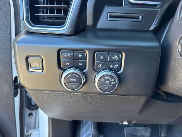 Used 2023 GMC Sierra 1500 Denali AWD/4WD image 27