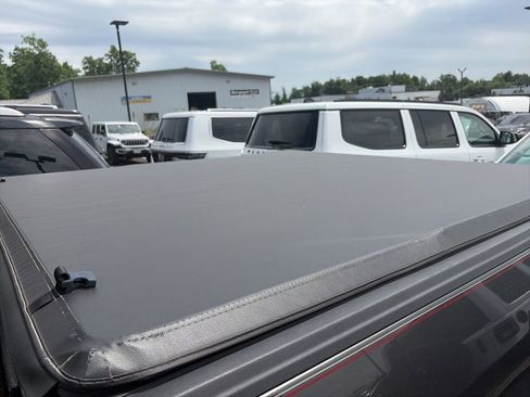 Used 2018 Ford F150 Lariat AWD/4WD image 8
