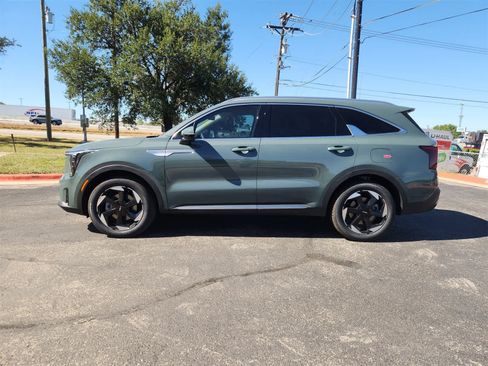 New 2026 Kia Sorento EX image 4