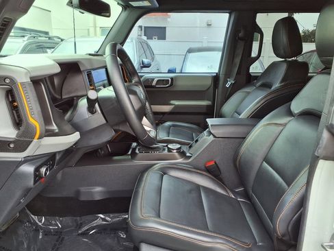 Used 2023 Ford Bronco Badlands AWD/4WD image 24