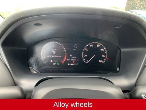 Used 2025 Honda HR-V EX-L image 16
