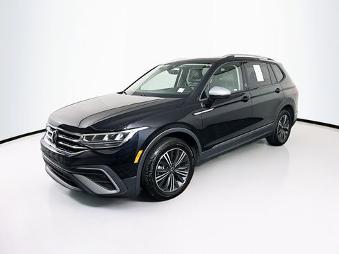 Used 2024 Volkswagen Tiguan Wolfsburg Edition image 3