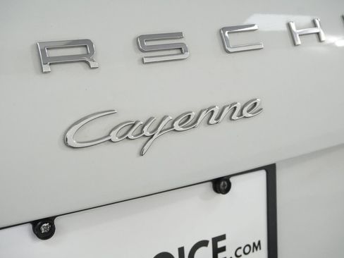 Used 2016 Porsche Cayenne AWD/4WD image 29