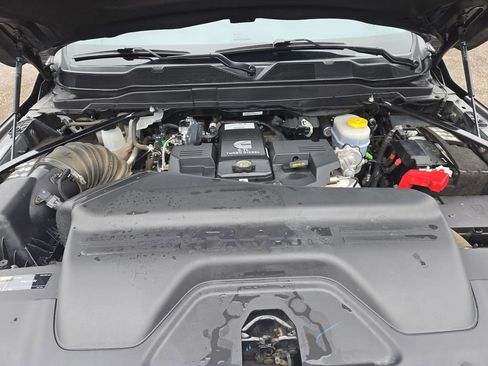 Used 2024 RAM 2500 Laramie image 27