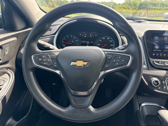 Used 2025 Chevrolet Malibu LT FWD image 15