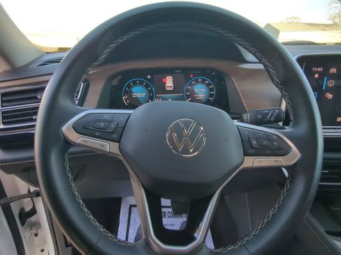 Used 2024 Volkswagen Atlas SE image 20