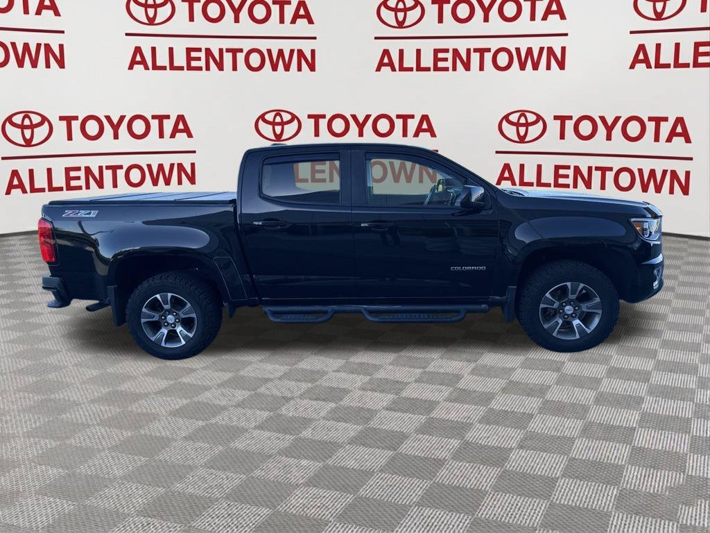 Used 2016 Chevrolet Colorado Z71 AWD/4WD image 2