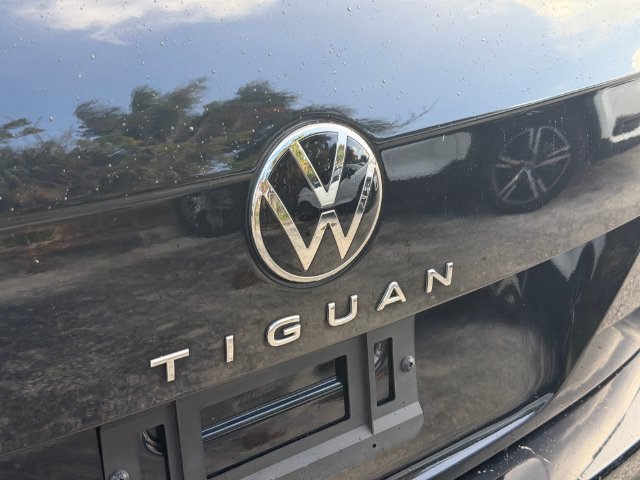 Used 2022 Volkswagen Tiguan SE AWD/4WD image 14