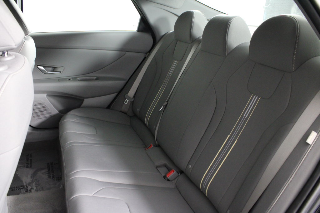 Certified 2026 Hyundai Elantra Sport FWD image 20