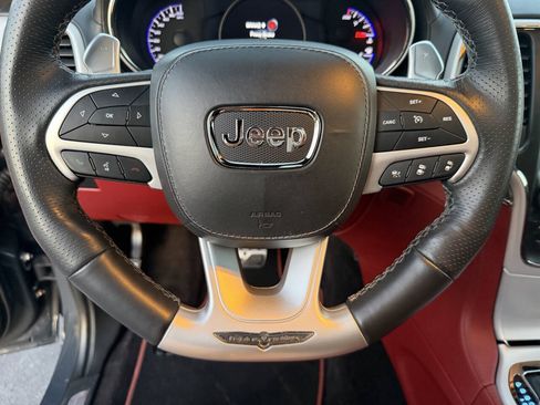 Used 2018 Jeep Grand Cherokee Trackhawk AWD/4WD image 38