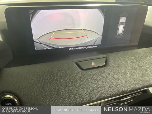 Certified 2025 MAZDA CX-90 Plug-In Hybrid w/ Preferred AWD/4WD image 34