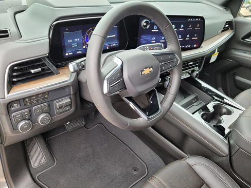 New 2026 Chevrolet Tahoe High Country w/ Sun And Tow Package AWD/4WD image 18