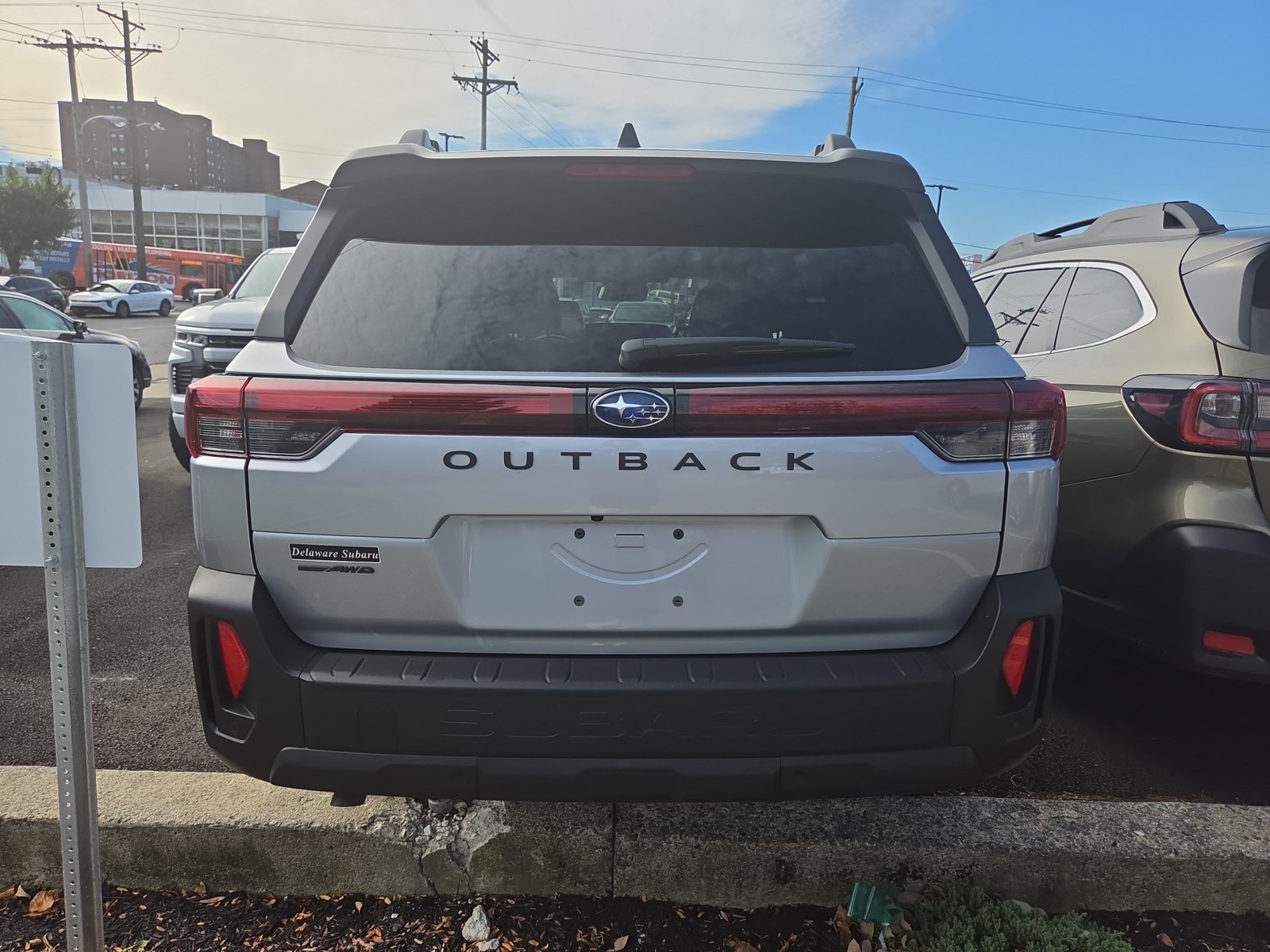Used 2026 Subaru Outback Limited AWD/4WD image 4