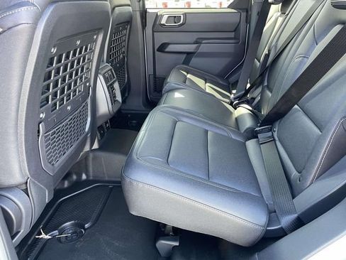 New 2026 Ford Bronco Big Bend w/ Black Diamond Package AWD/4WD image 10
