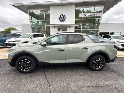 Used 2022 Hyundai Santa Cruz SEL w/ Activity Package AWD/4WD image 3