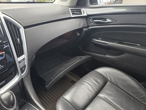 Used 2014 Cadillac SRX FWD image 26