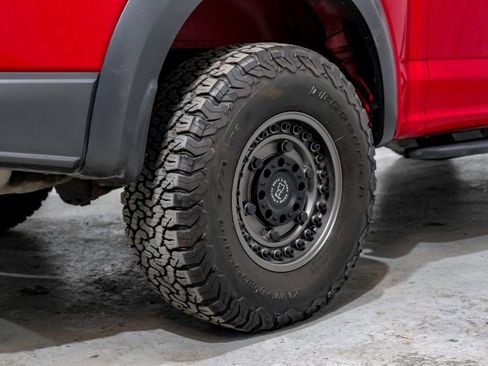 Used 2019 Ford F150 Raptor w/ Equipment Group 802A Luxury image 61