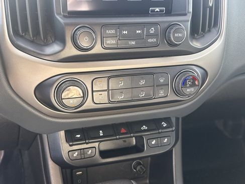 Used 2016 Chevrolet Colorado Z71 image 25