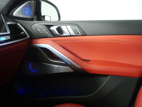 Certified 2025 BMW X6 M Competition w/ Executive Package image 31