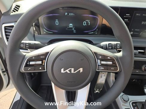 New 2026 Kia Seltos LX image 15