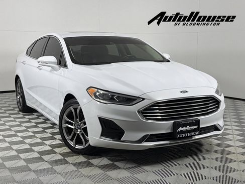 Used 2019 Ford Fusion SEL image 1