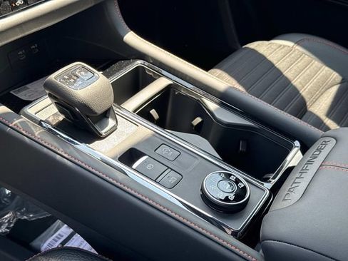 New 2026 Nissan Pathfinder Rock Creek AWD/4WD image 29