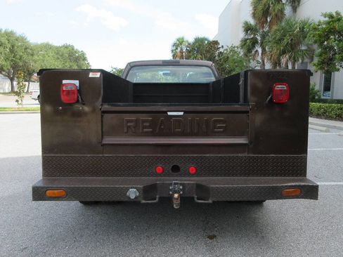 Used 2007 Ford F350 XL image 4