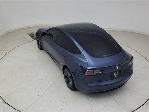 Used 2023 Tesla Model 3 Standard Range image 78