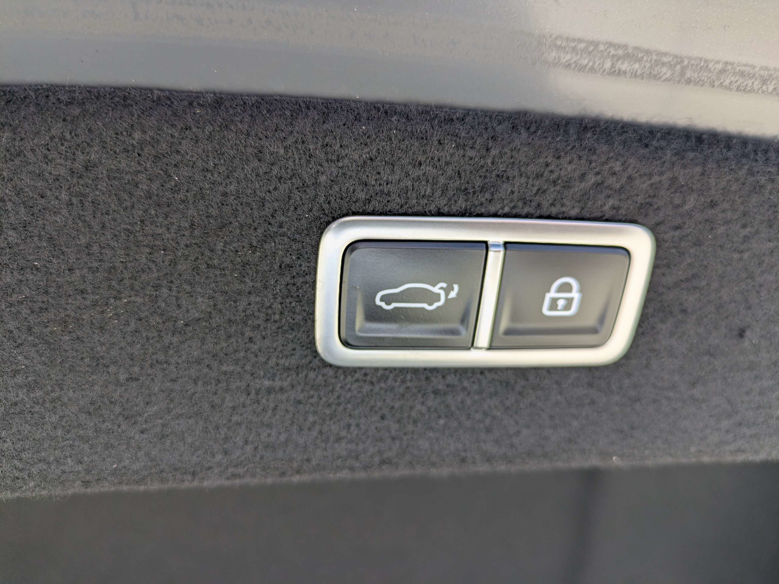 Certified 2024 Genesis G80 2.5T w/ Sport Prestige Package AWD/4WD image 12