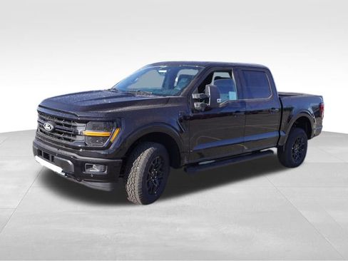 New 2025 Ford F150 XLT w/ Equipment Group 302A MID image 7