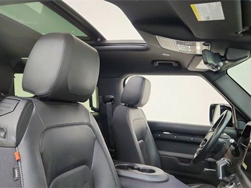 Used 2022 Land Rover Defender 90 X image 20