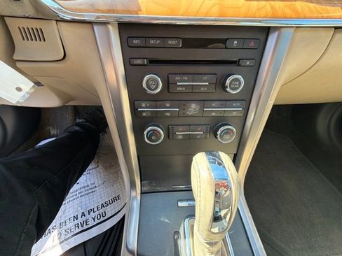 Used 2010 Lincoln MKZ FWD image 17