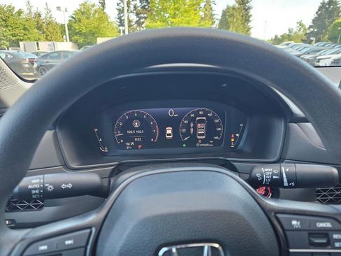 Certified 2024 Honda Accord EX image 26