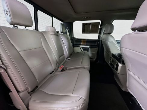 Used 2017 Ford F150 Lariat image 10