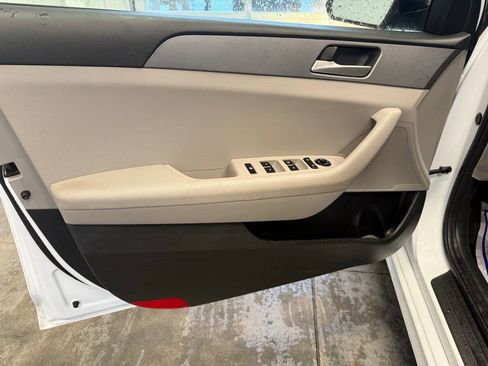 Used 2018 Hyundai Sonata ECO image 16